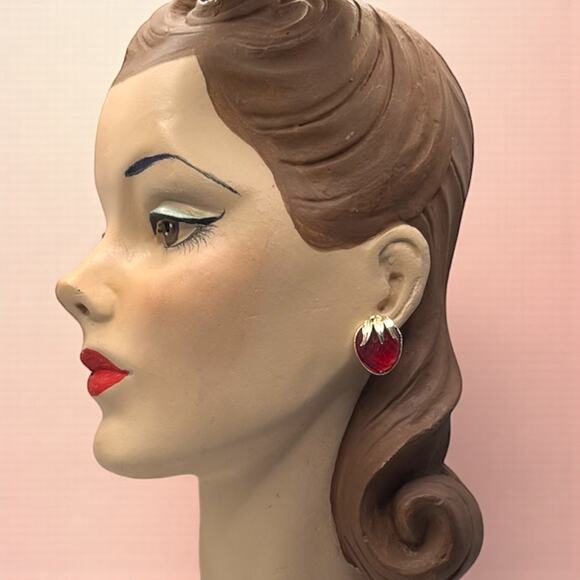 Vintage Sarah Coventry Strawberry Festival Red Earrings Clip On Book Piece - Picture 2 of 7